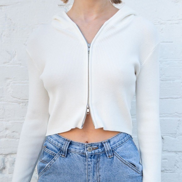 Brandy Melville Sweaters - brandy melville arden crop hoodie in white/cream